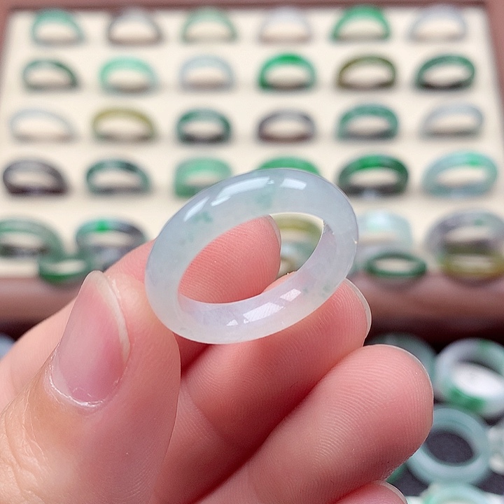 翡翠戒指未镶嵌16-17号