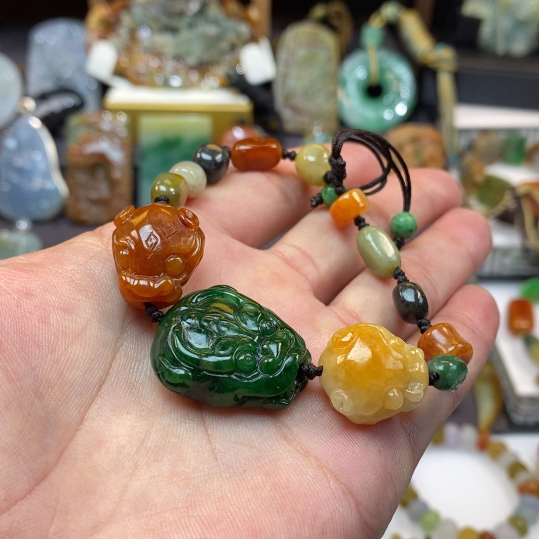 翡翠未镶嵌挂件翡翠