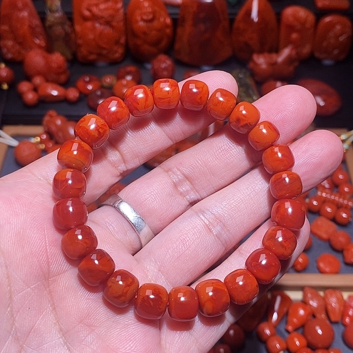 江***拾南红玛瑙未镶嵌火焰纹手串