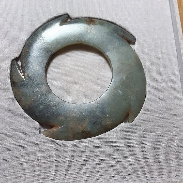 和田玉颈饰未镶嵌姐****律