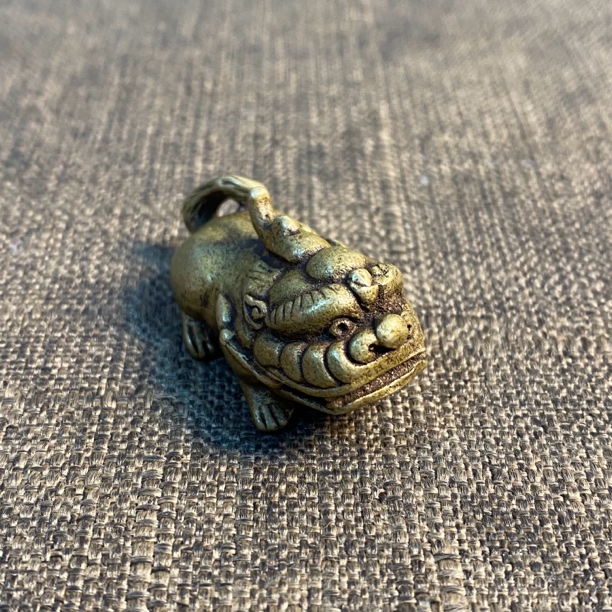 黄铜实心貔貅小挂件随身
