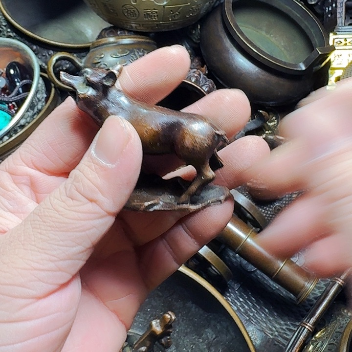 铜器摆件收收藏藏