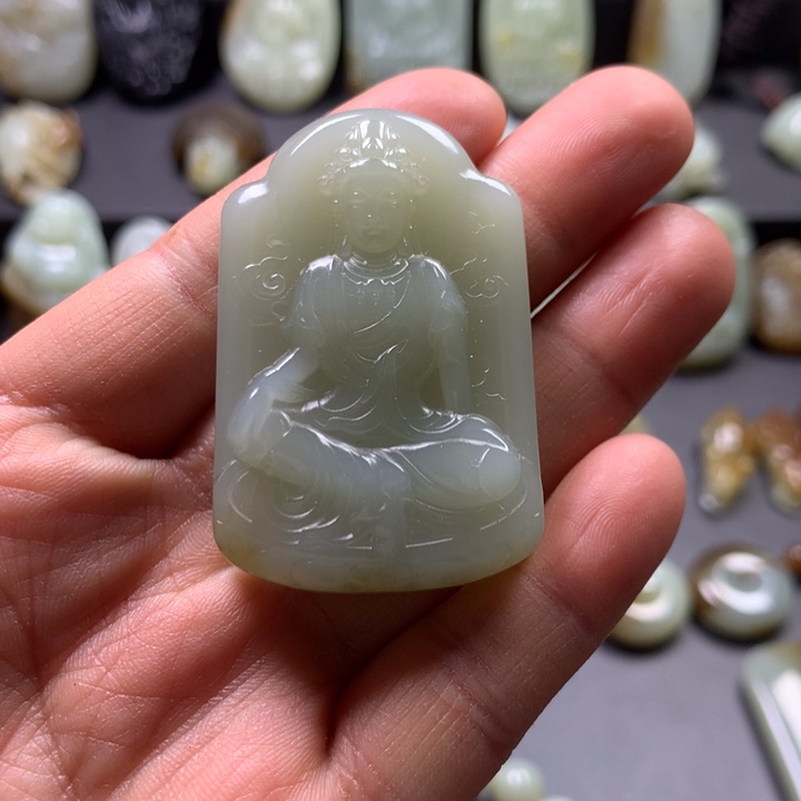 和田玉（糖玉）颈饰未镶嵌