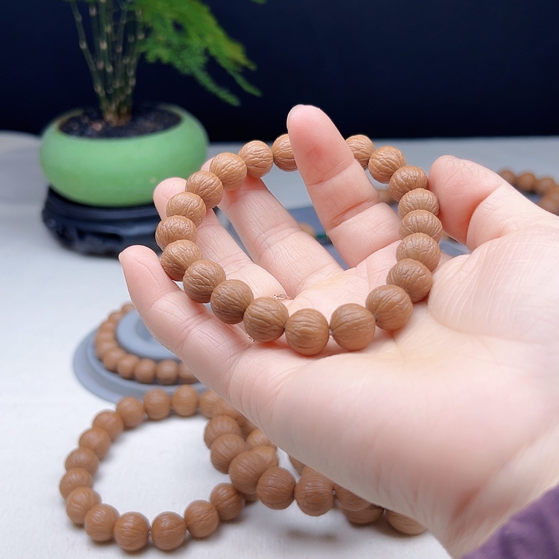 *****吊坠猴头核桃猴头