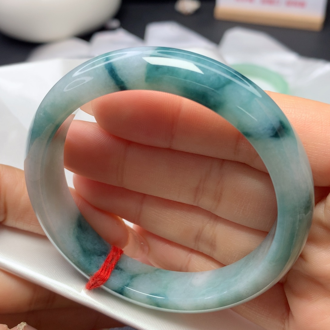 翡翠手镯未镶嵌59596060