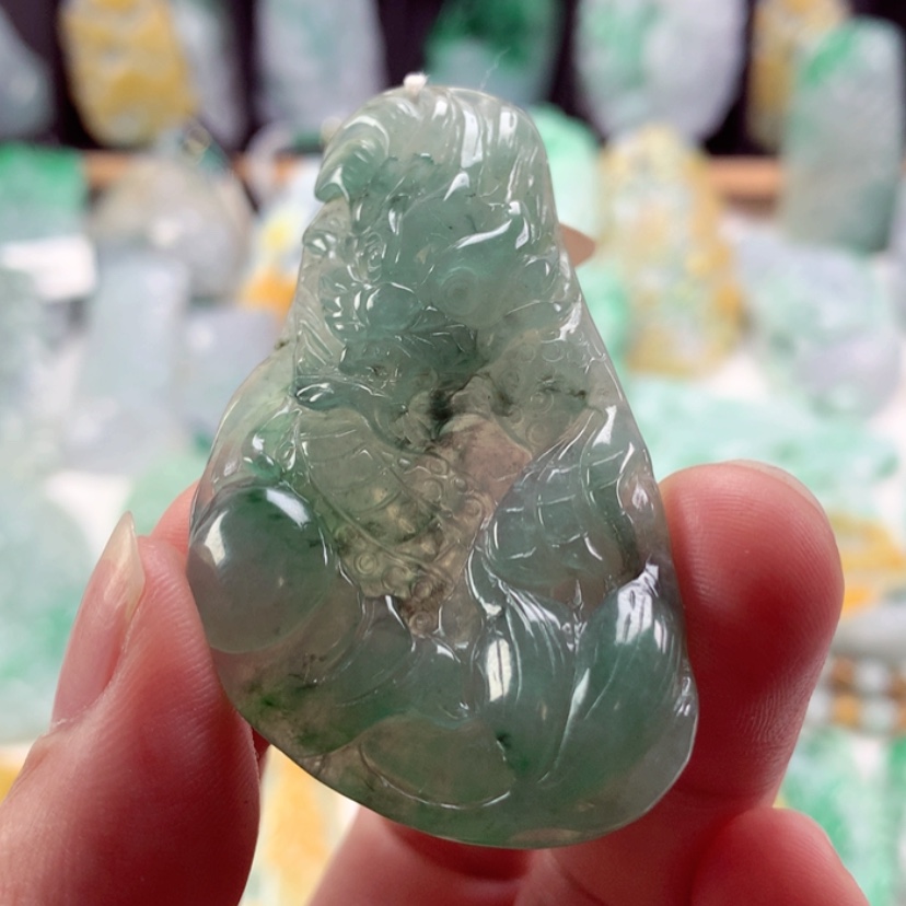 【闪购商品】翡翠吊坠(不含链)未镶嵌