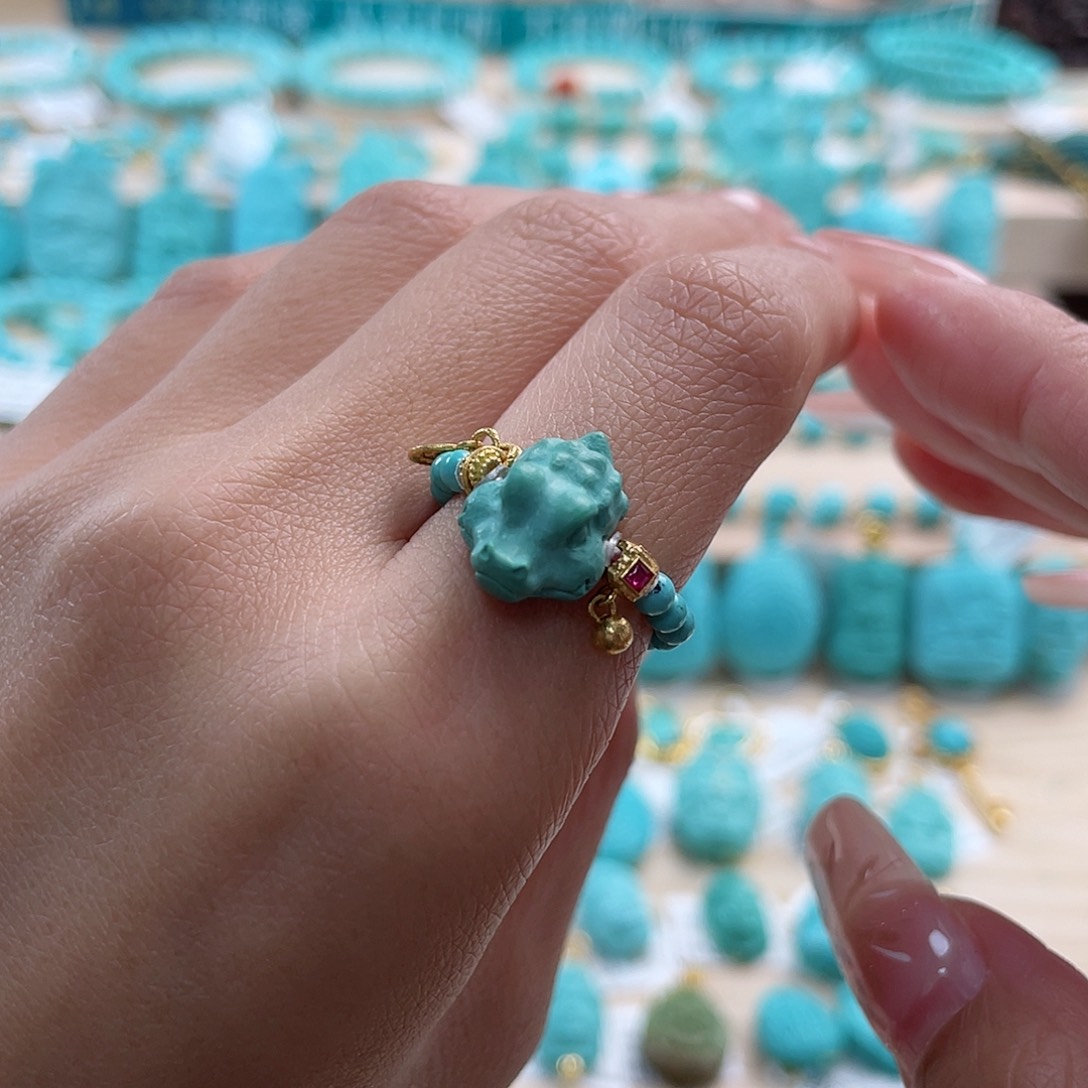 绿松石珠宝奇石未镶嵌