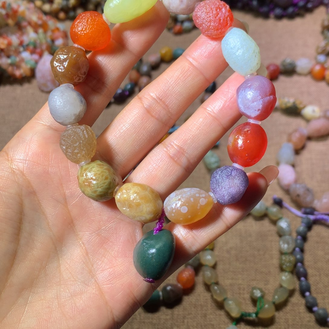 北***雪石材大漠戈壁原石