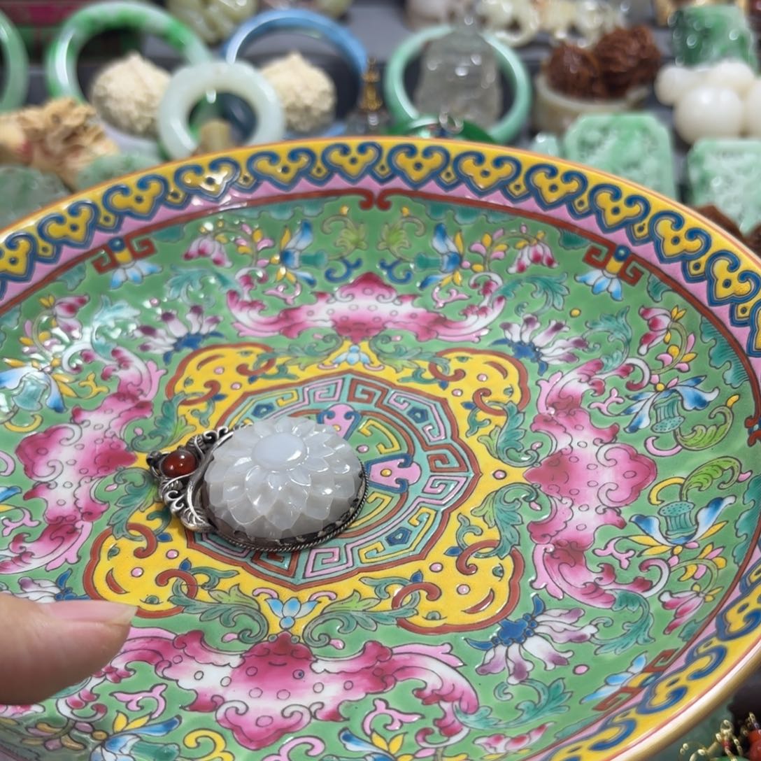 半**过闪购商品， 一对一讲解