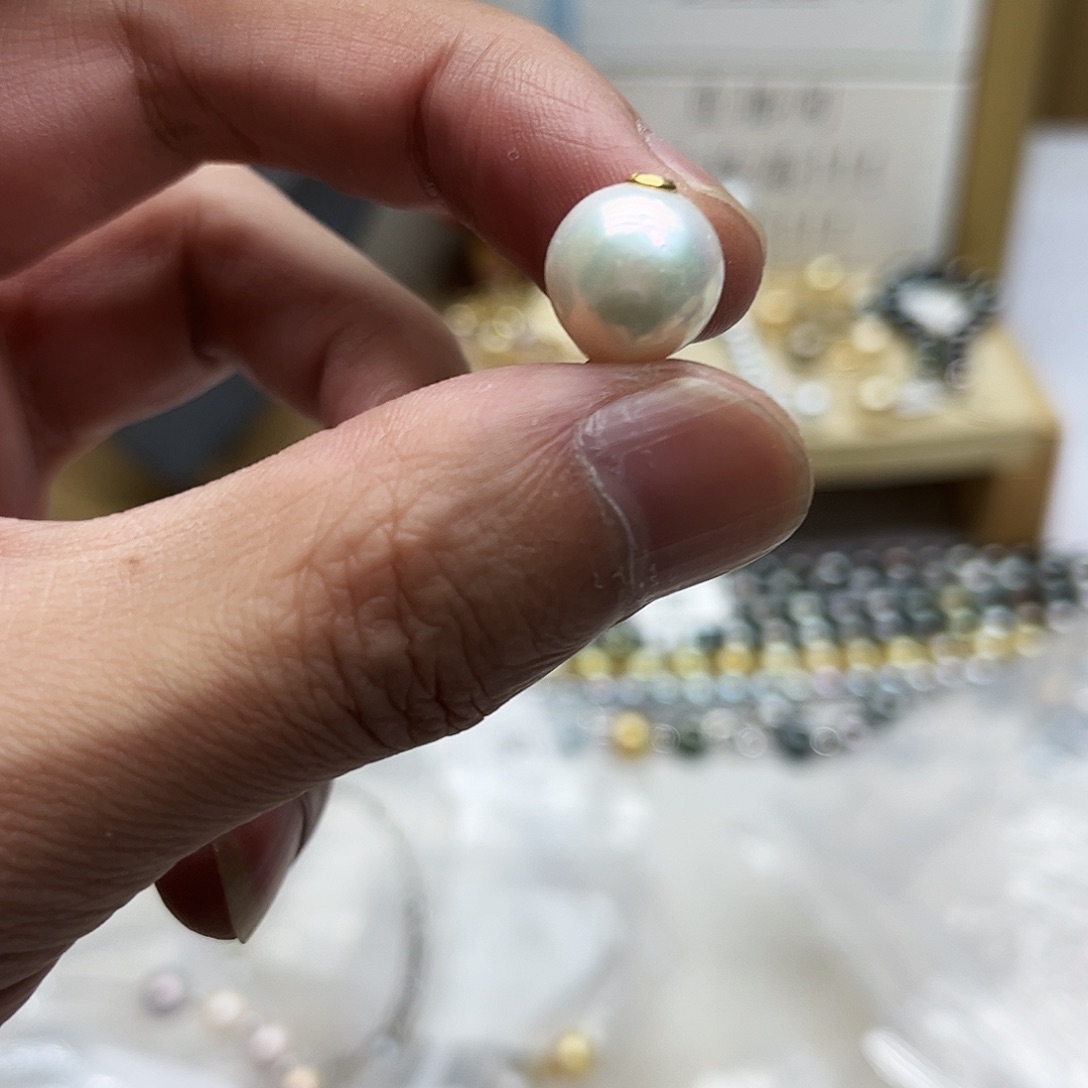 未镶嵌淡水珍珠颈饰