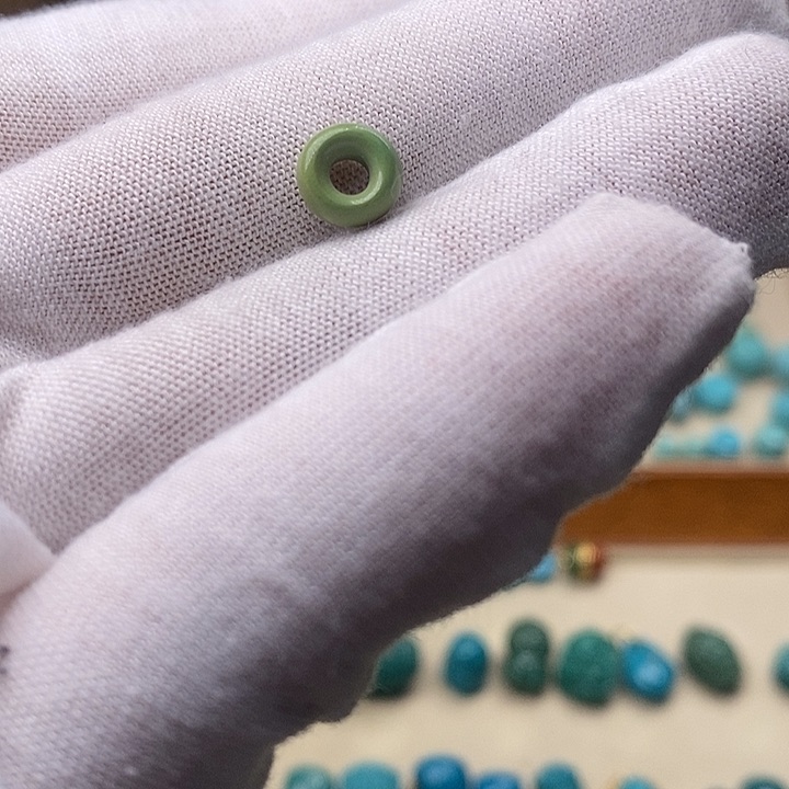 绿松石配珠未镶嵌