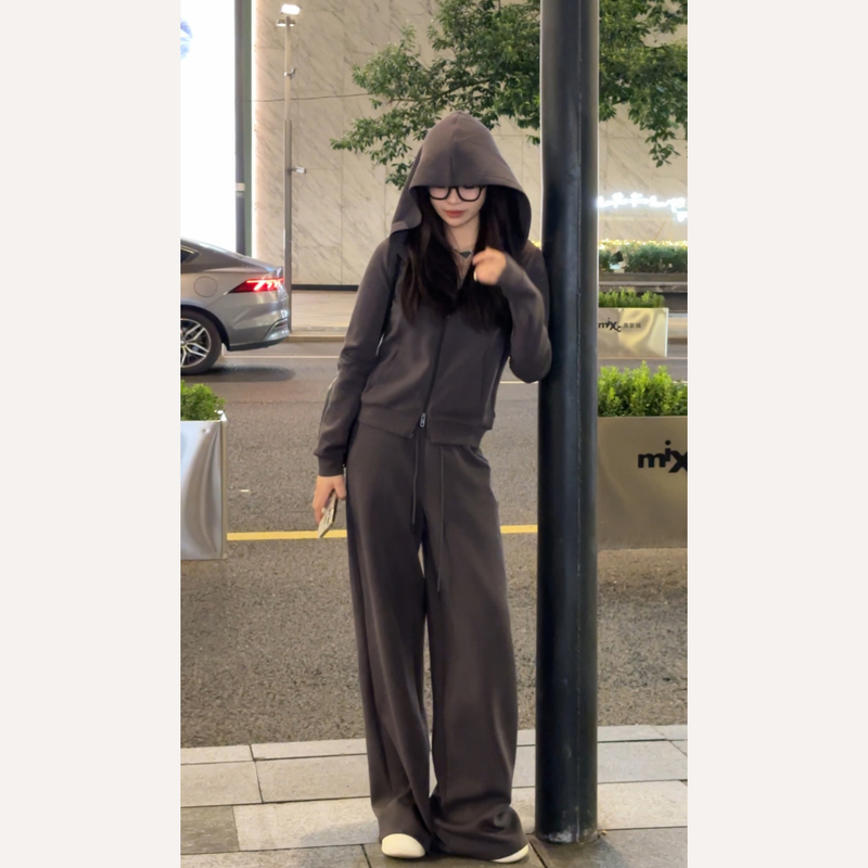 【女神套装】秋季纤腰连帽弹力贴合身材设计休闲气质运动时尚套装
