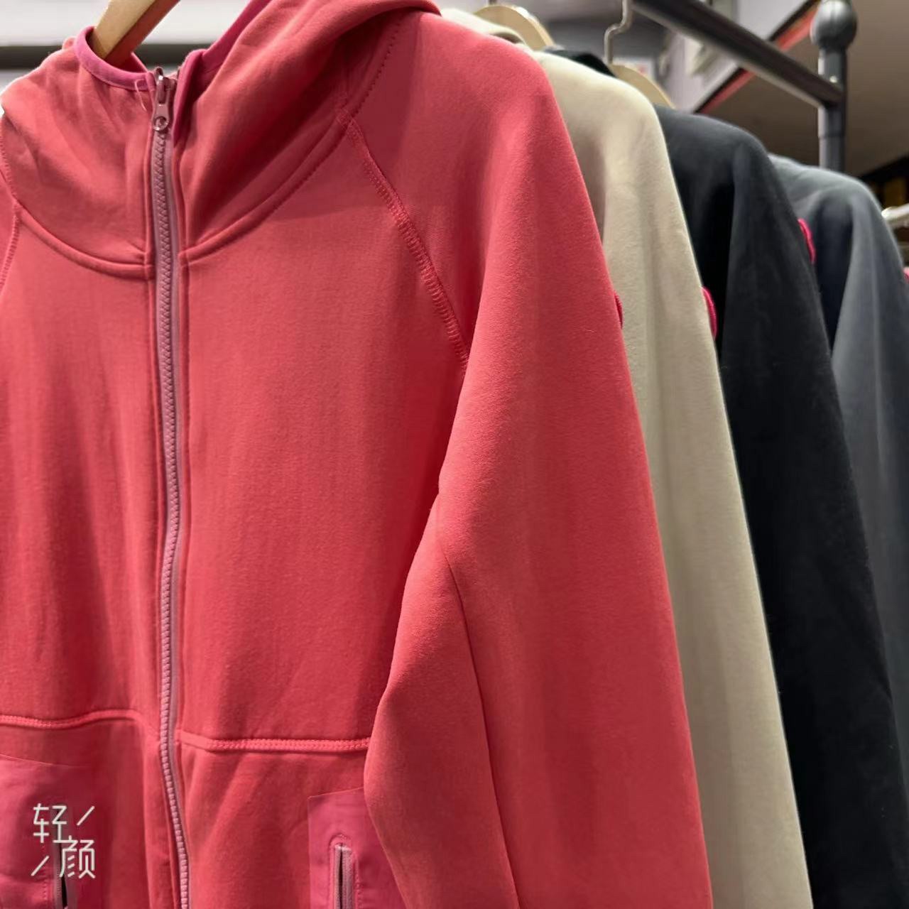 杨蛋蛋日孤品女士上衣链接