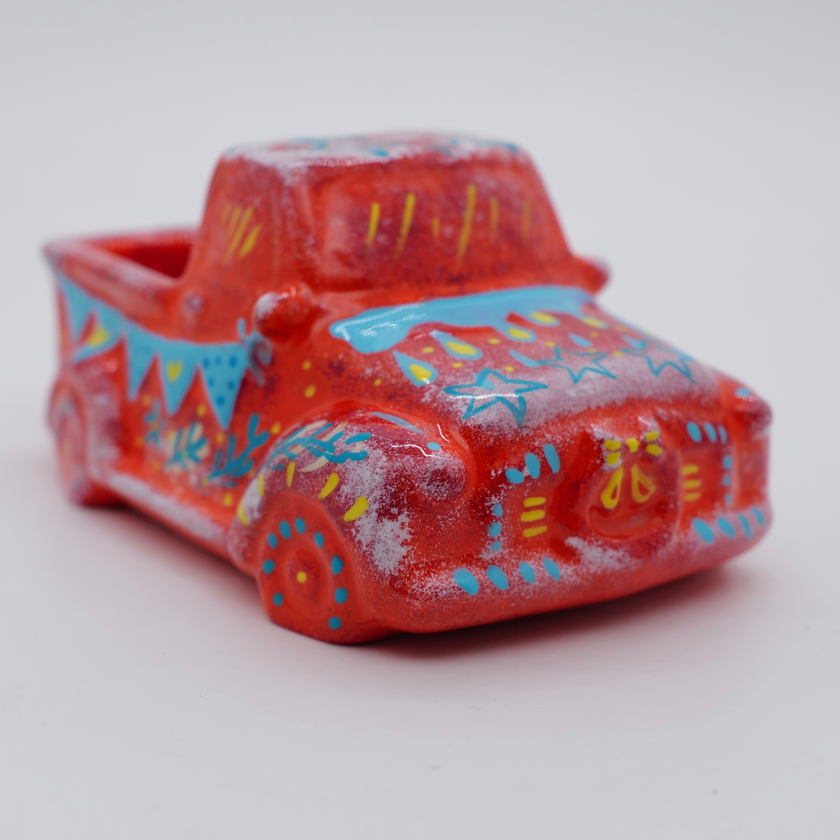 PM 王甜心工作室《小车》石膏作品，仅一件（非王甜心本人绘画）