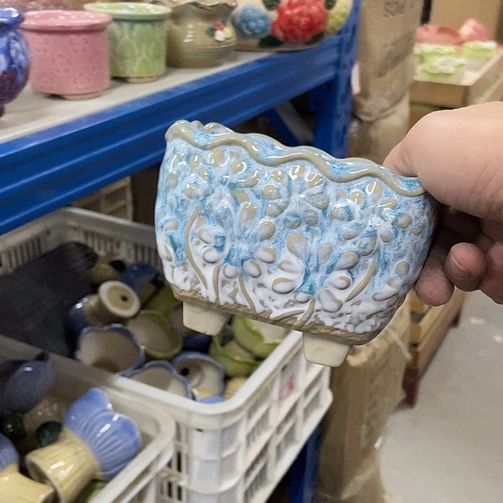 花盆单场满9.9发货12×9.5×9