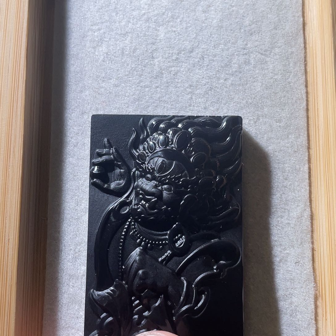 玛瑙/玉髓颈饰未镶嵌安****市