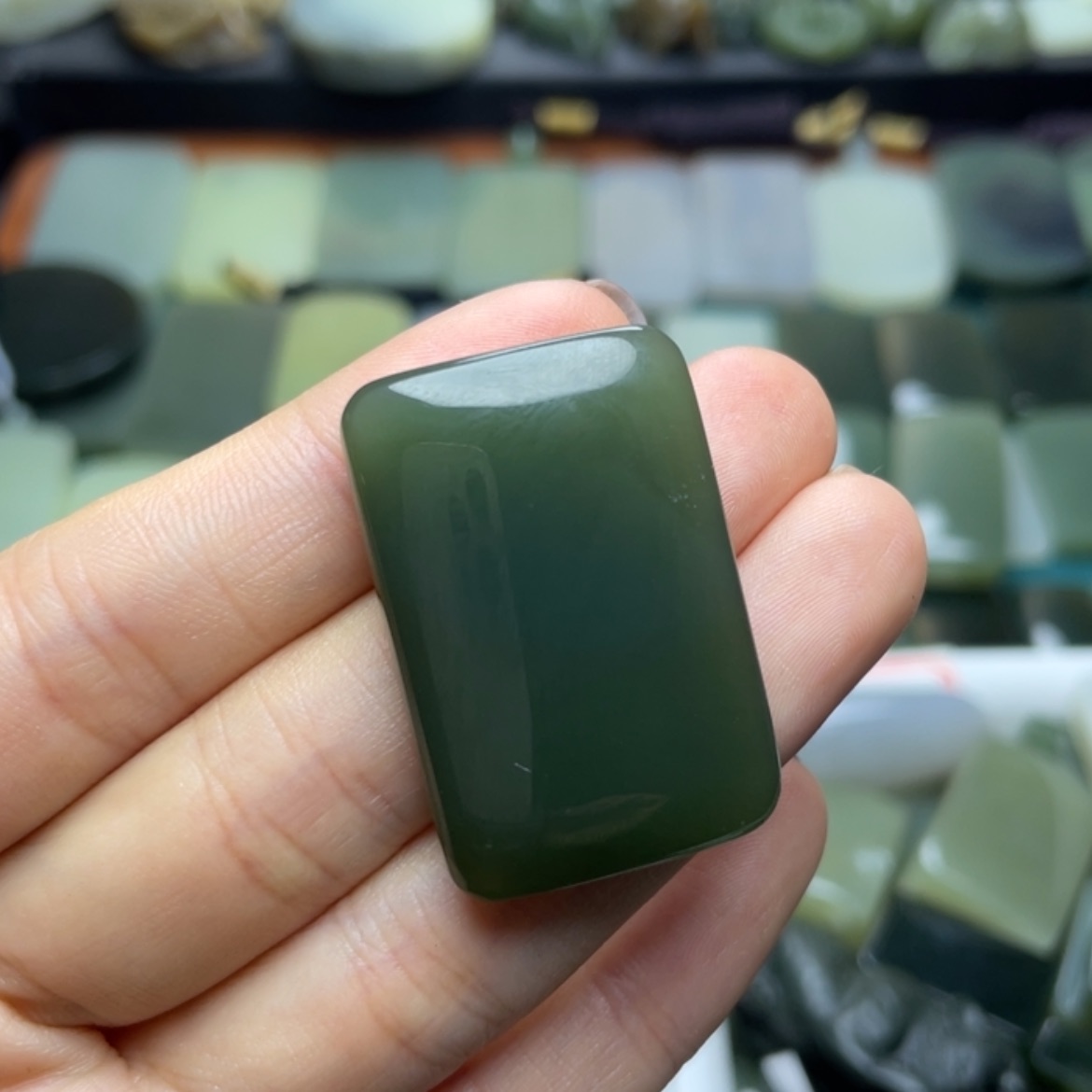 【闪购商品】颈饰未镶嵌和田玉