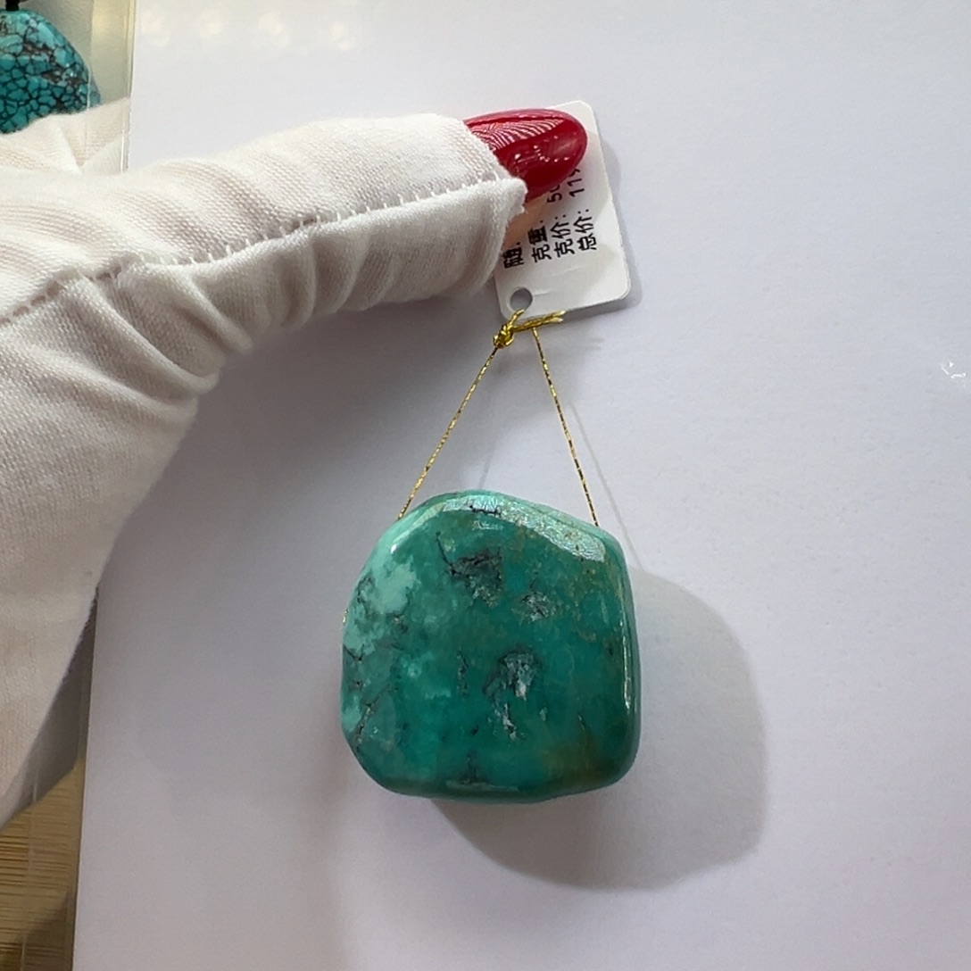 绿松石未镶嵌挂件
