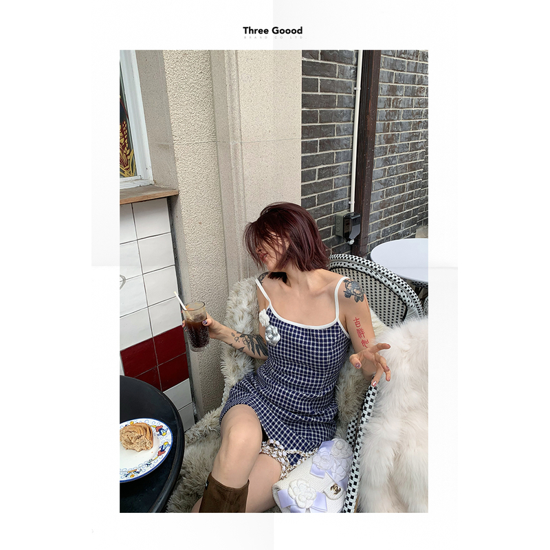 THREE GOOOD/三吉蓝斯特21.5%绵羊毛小香吊带连衣裙SSQ241167