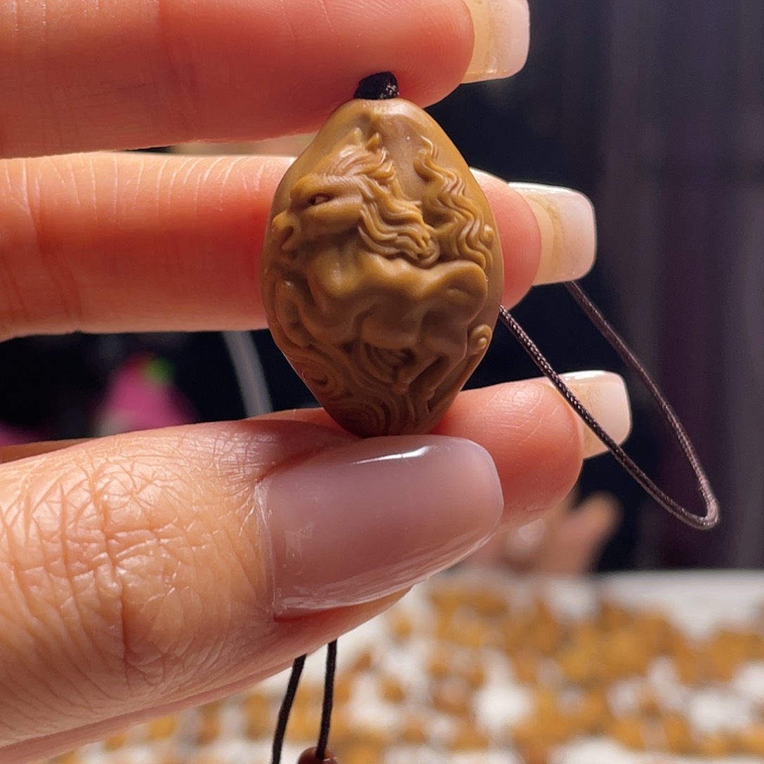 橄榄核吊坠橄榄核