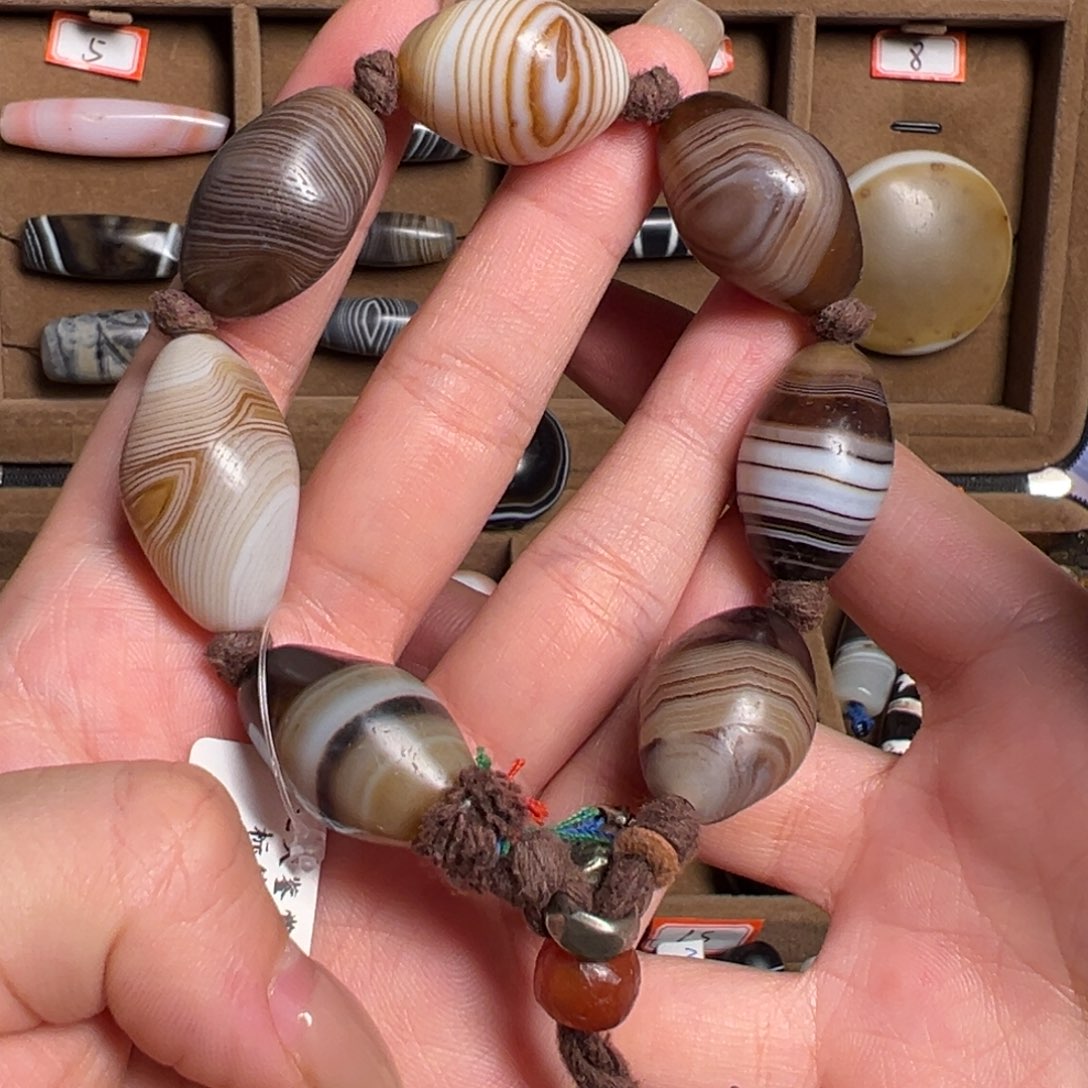 玛瑙/玉髓手串未镶嵌