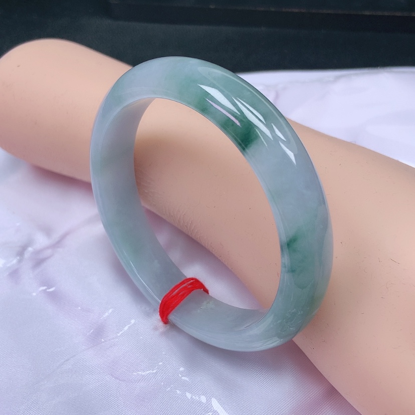 【闪购商品】翡翠未镶嵌手镯，
