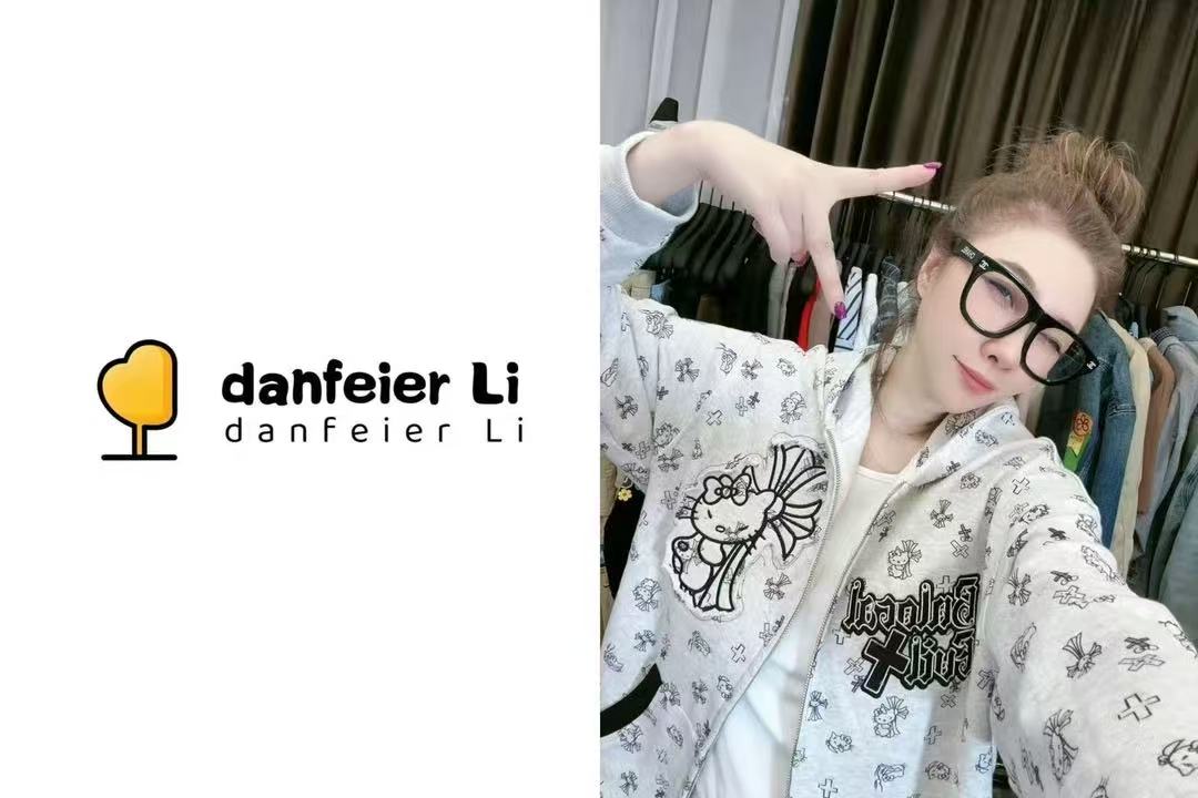 《丫丫推荐款》9180 新款卡通KT猫咪灰色带帽卫衣