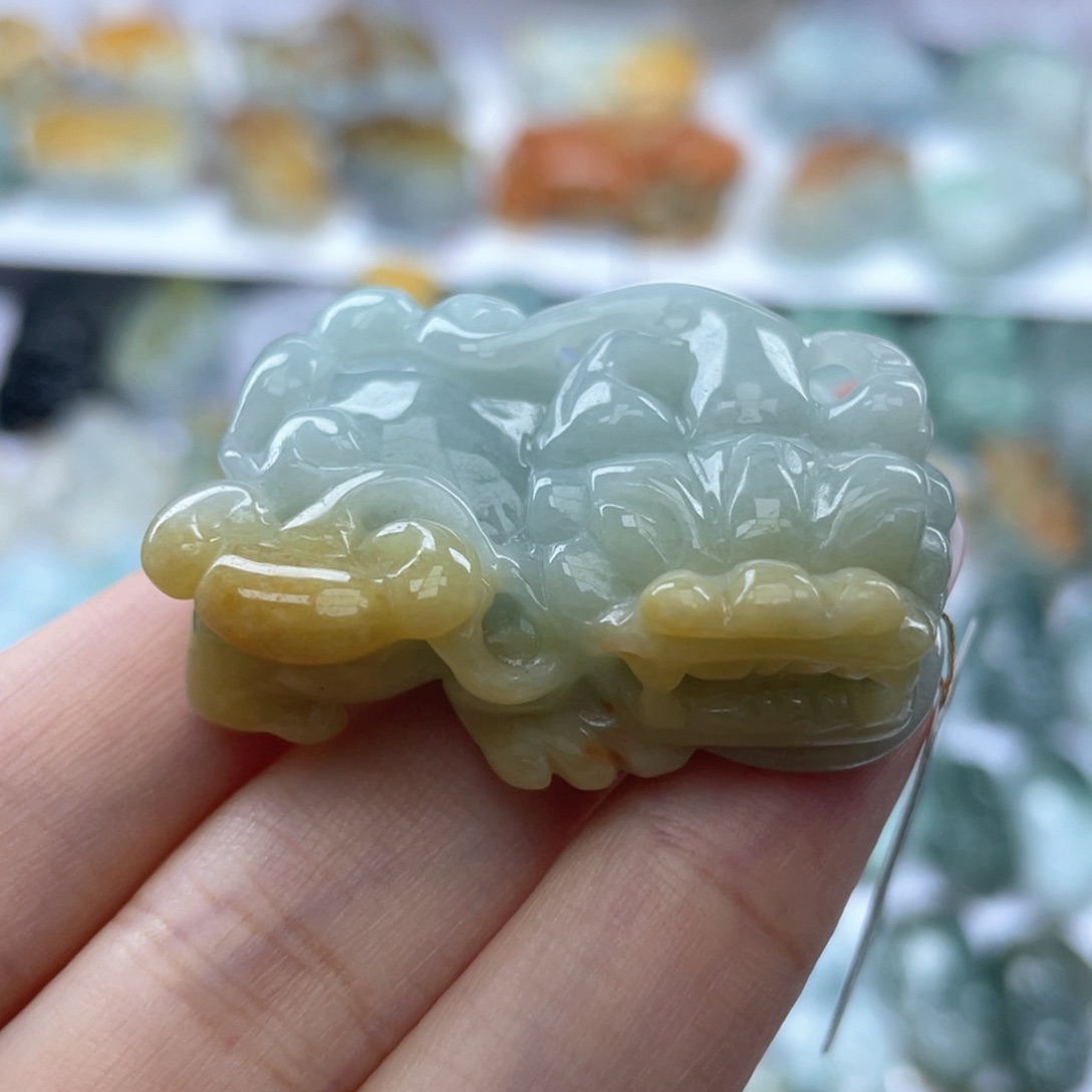 颈饰未镶嵌翡翠貔貅12
