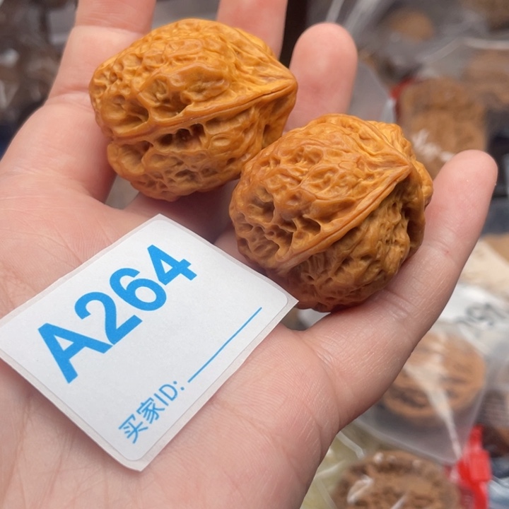 文玩核桃吊坠核桃