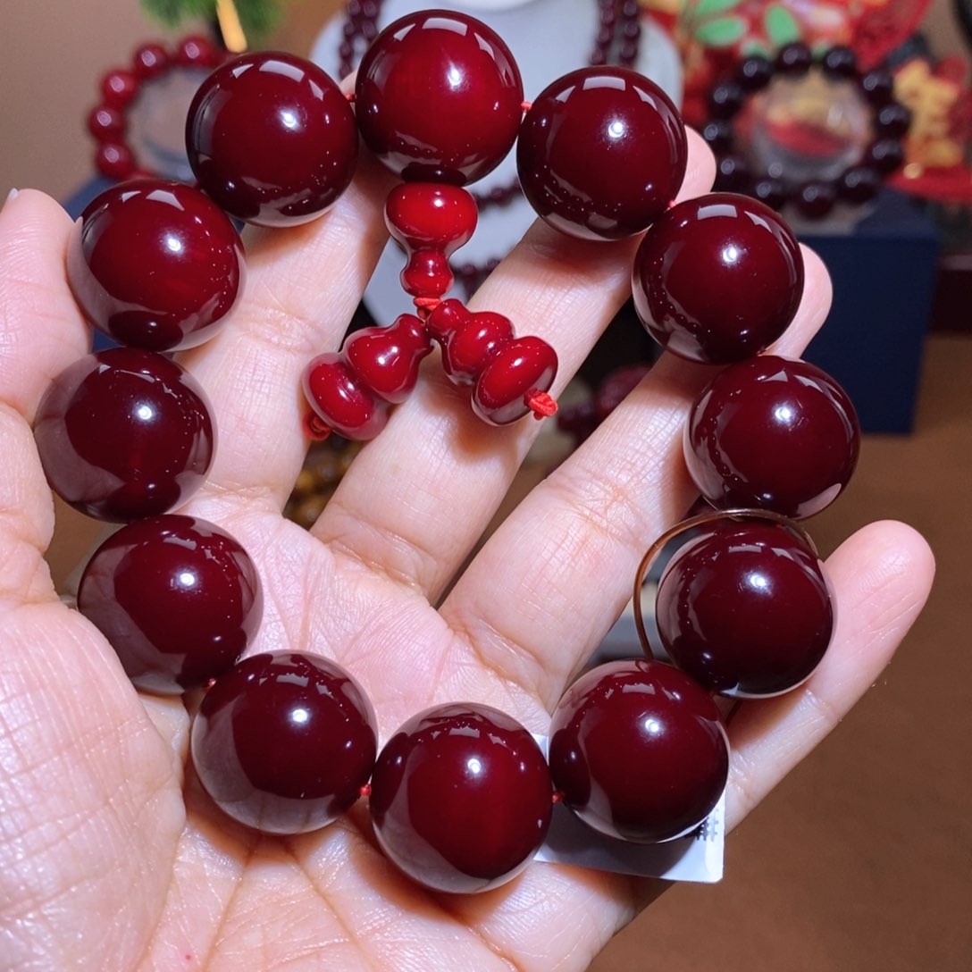 贝壳杉帝王血龙木2.0冰料天花板