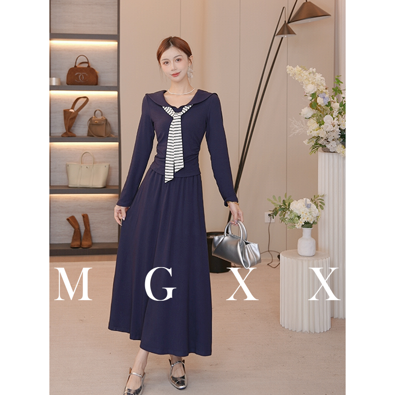 MG小象 【慵懒周末】春秋法式长款新品T恤半裙两件套 M825A12311