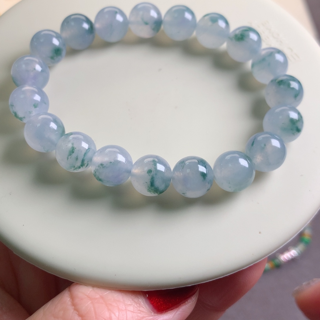 翡翠手链未镶嵌飘蓝花