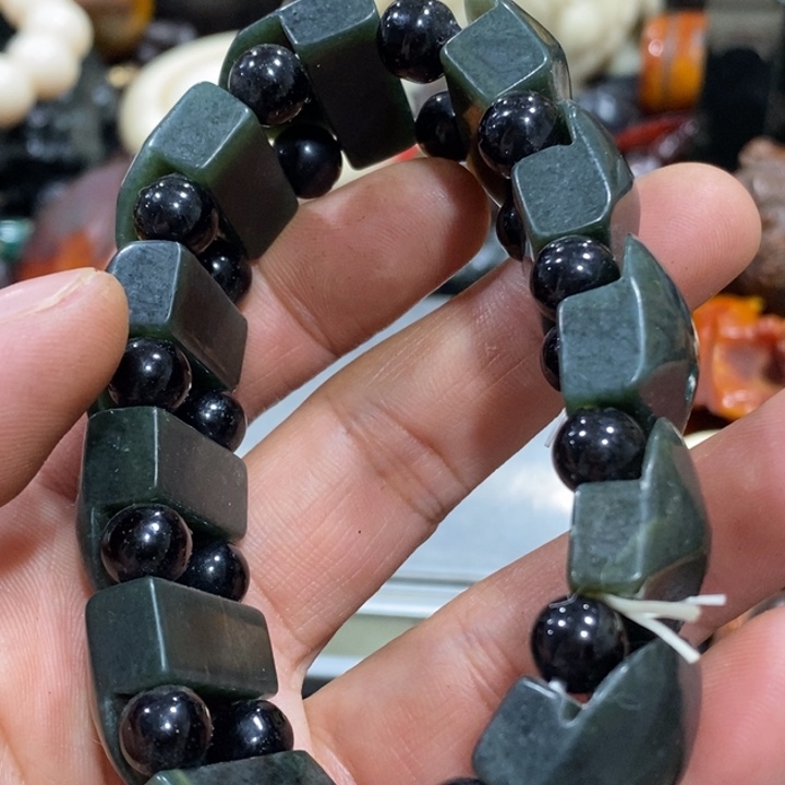 滴血莲花菩提吊坠