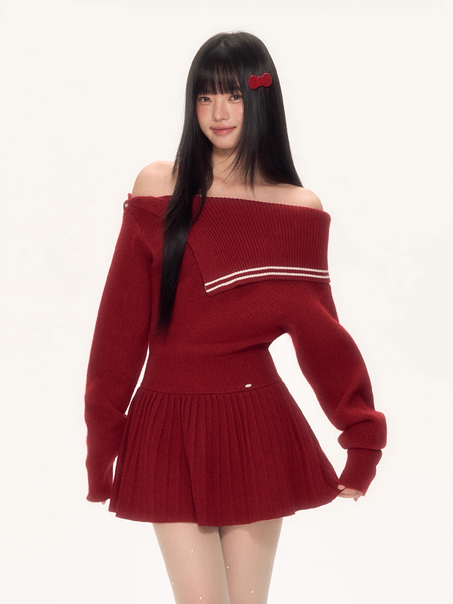 不规则海军领一字肩连衣裙女新款秋冬针织裙子圣诞穿搭