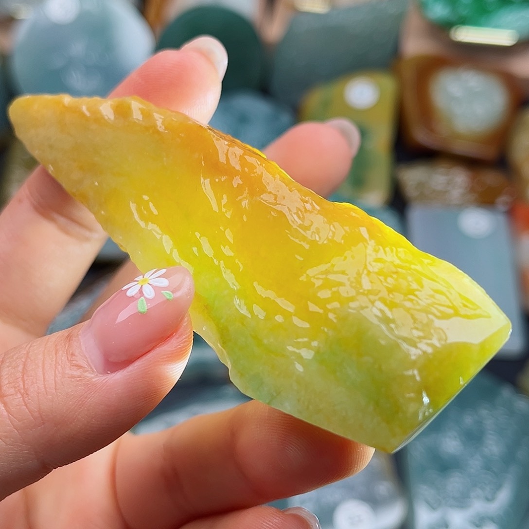 翡翠颈饰未镶嵌挂件
