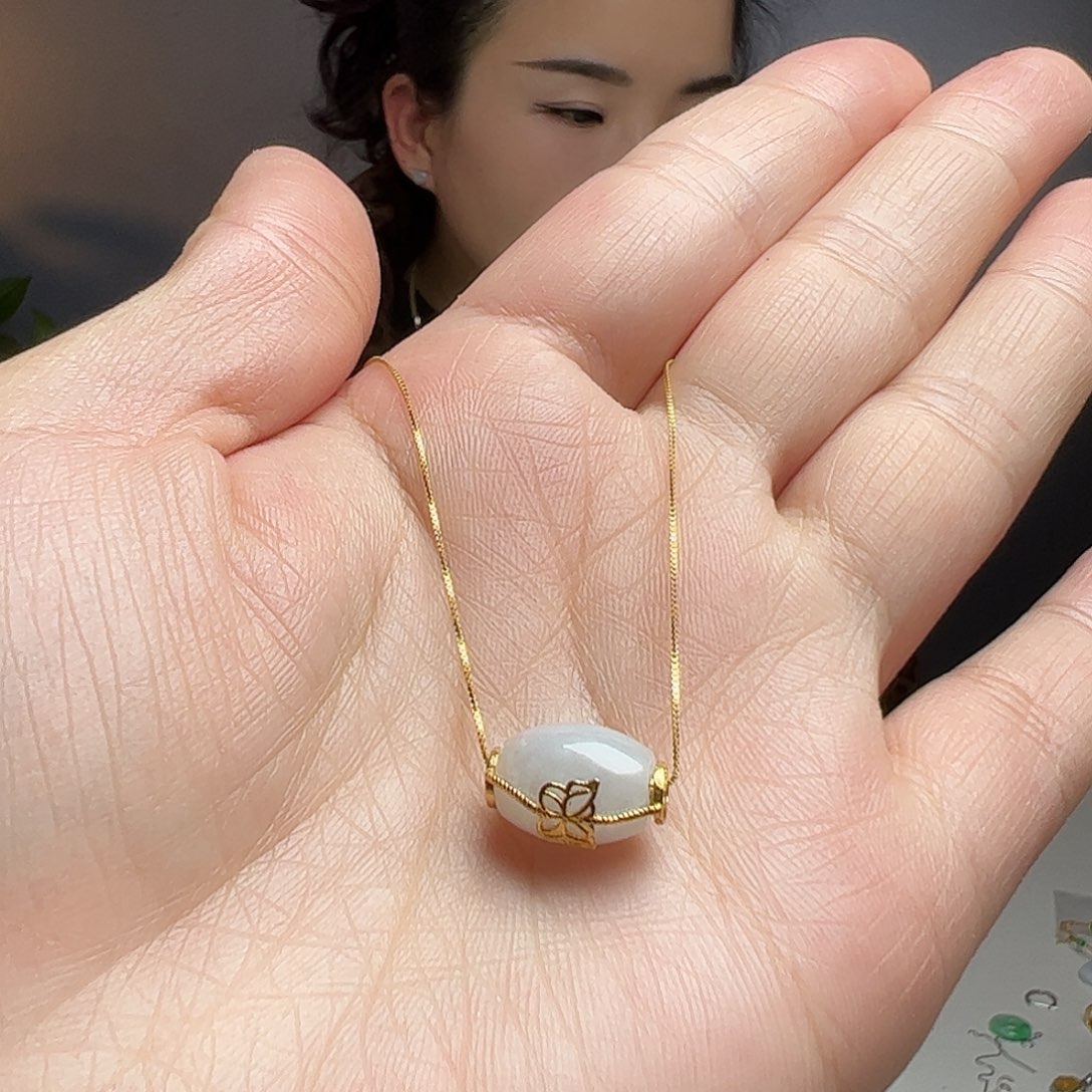 翡翠银S925镶嵌耳饰天然翡翠吊坠