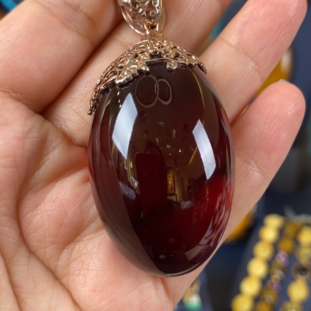 血珀颈饰银S925镀金镶嵌