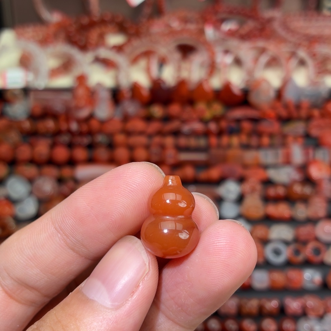 南红玛瑙未镶嵌颈饰胖葫芦1
