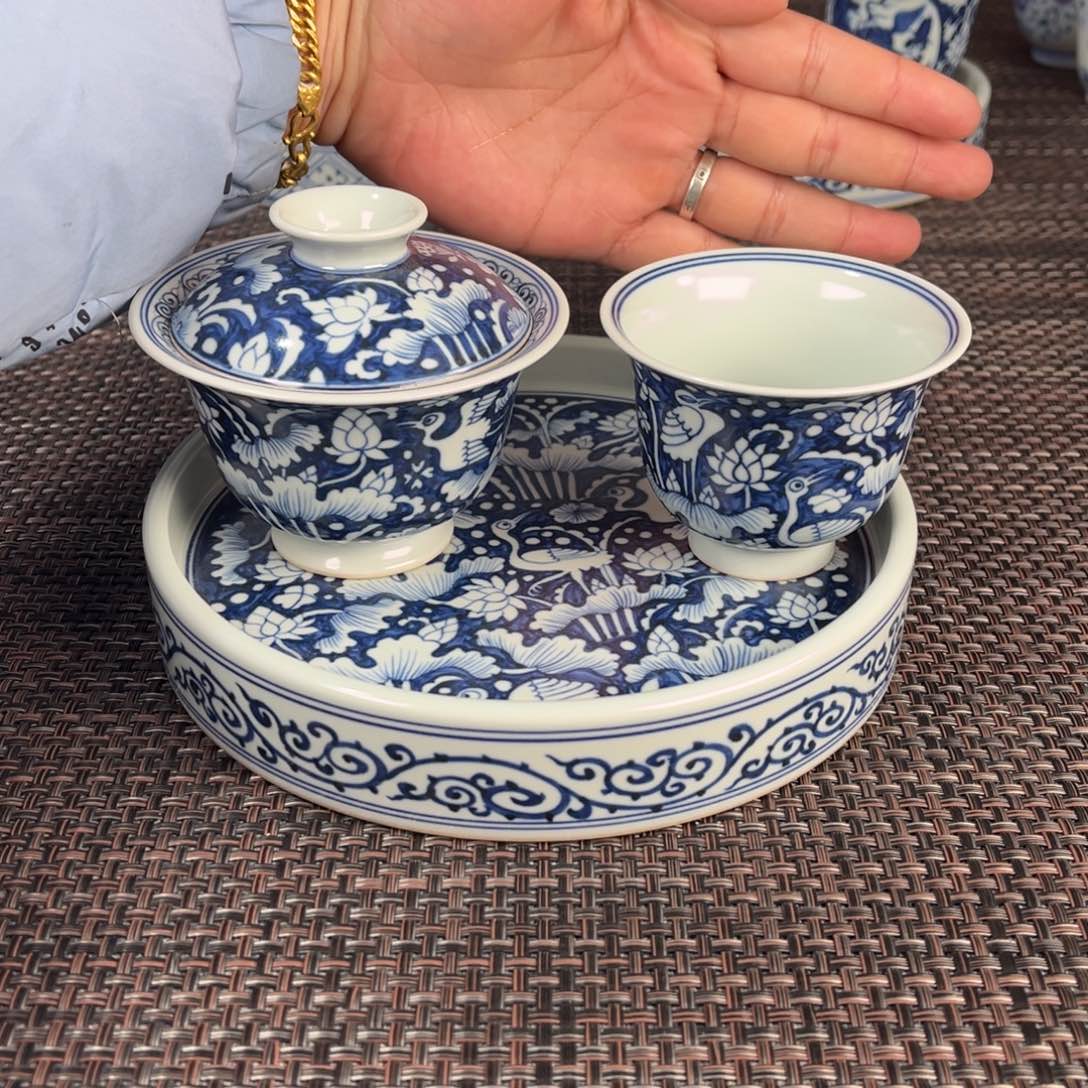 瓷片飘***埃景德镇陶瓷艺术品