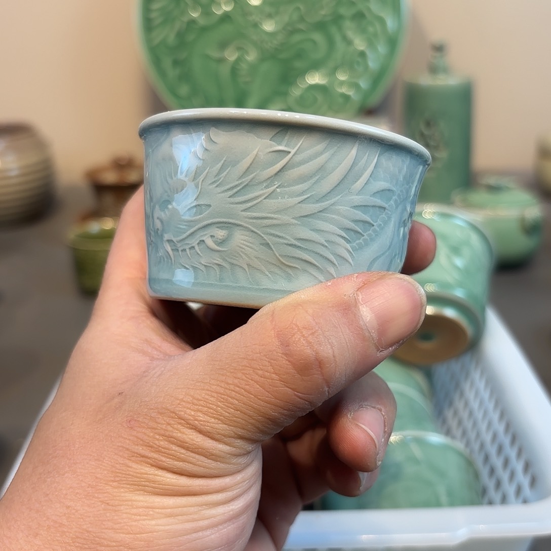 瓷片龙泉青瓷福利青瓷