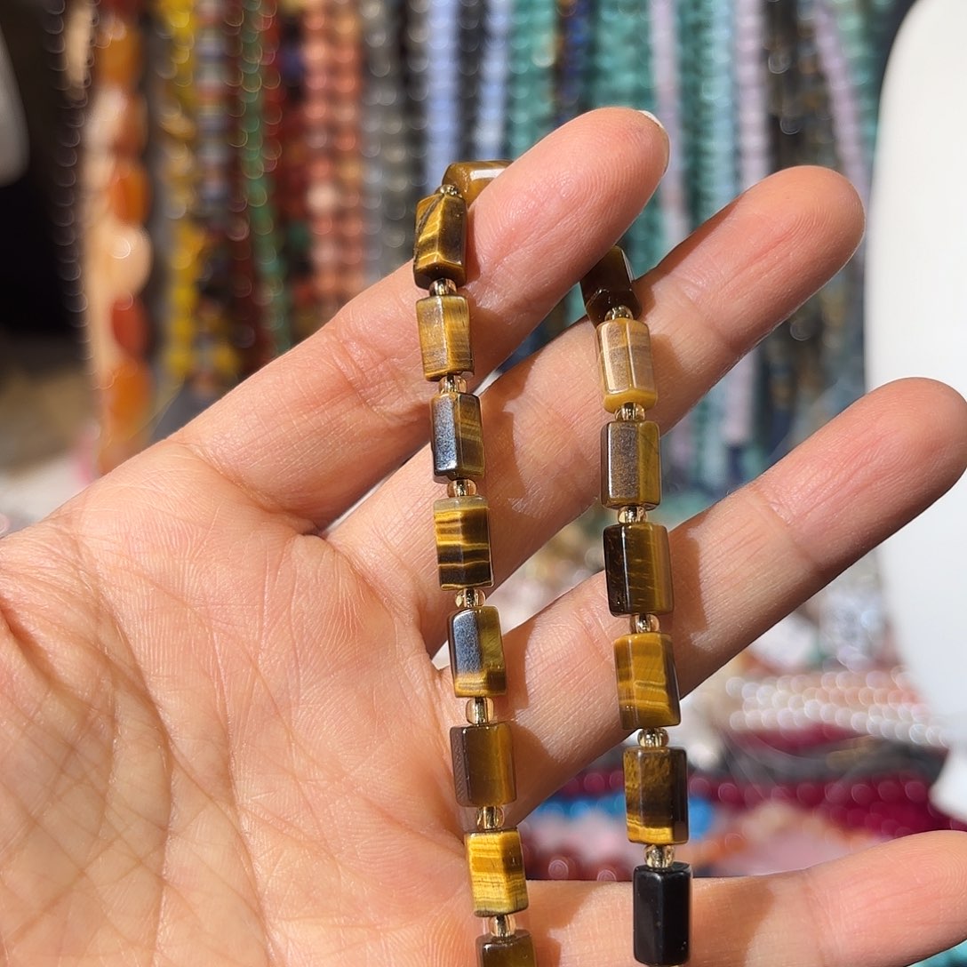 玛瑙/玉髓未镶嵌珠宝半成品虎眼卡6-10一条