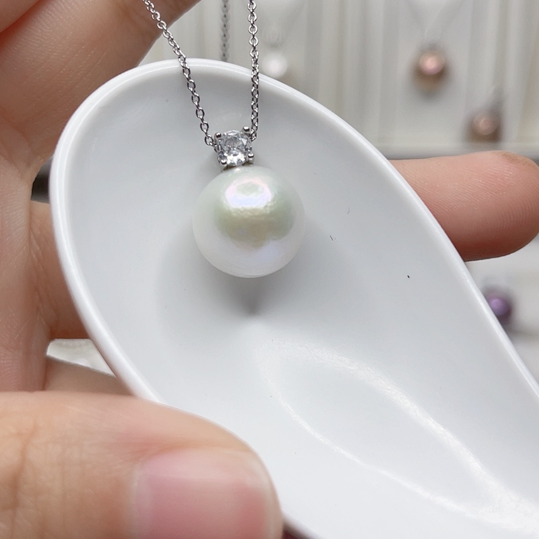 淡水珍珠吊坠(赠链)未镶嵌