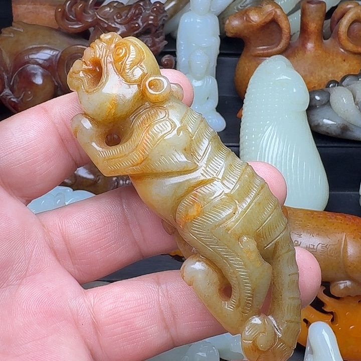 和田玉未镶嵌挂件泳*