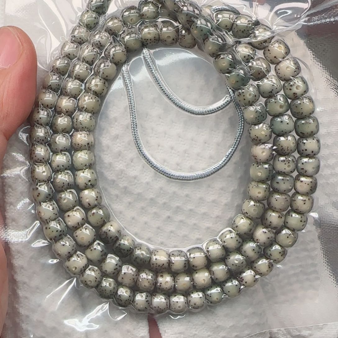 星月菩提手串糯冰大眼睛108-7*6同枝果