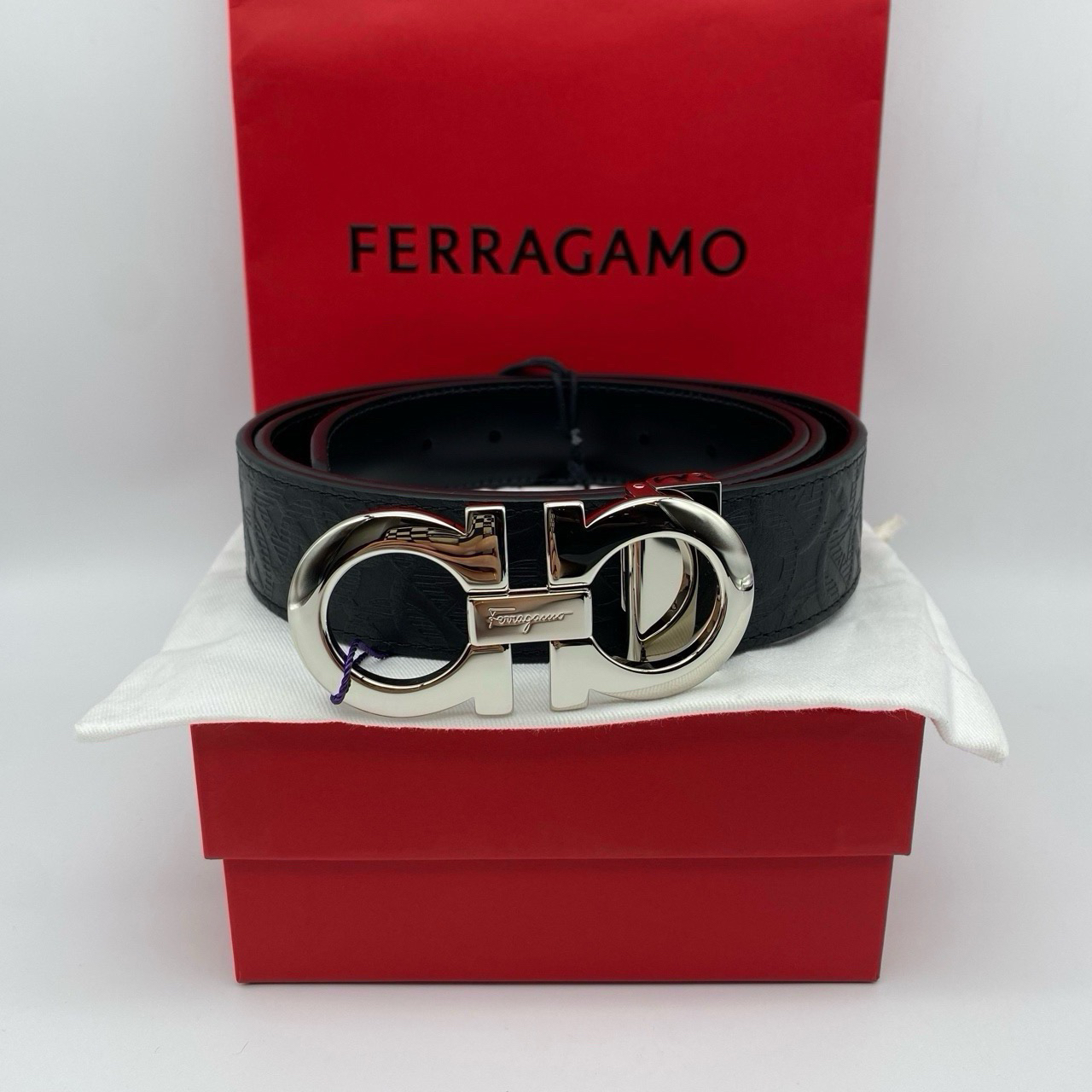 99新 FERRAGAMO/菲拉格慕 110码亮扣双面黑色花纹皮带11597912