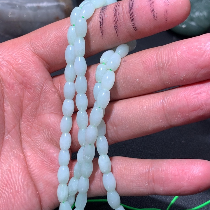 翡翠未镶嵌颈饰保真天然a货翡翠