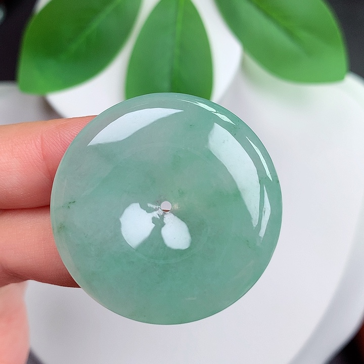 颈饰未镶嵌翡翠平安扣 35.6x6.2mm