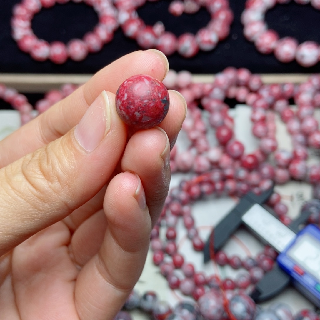 天然辰砂朱砂原石卡12