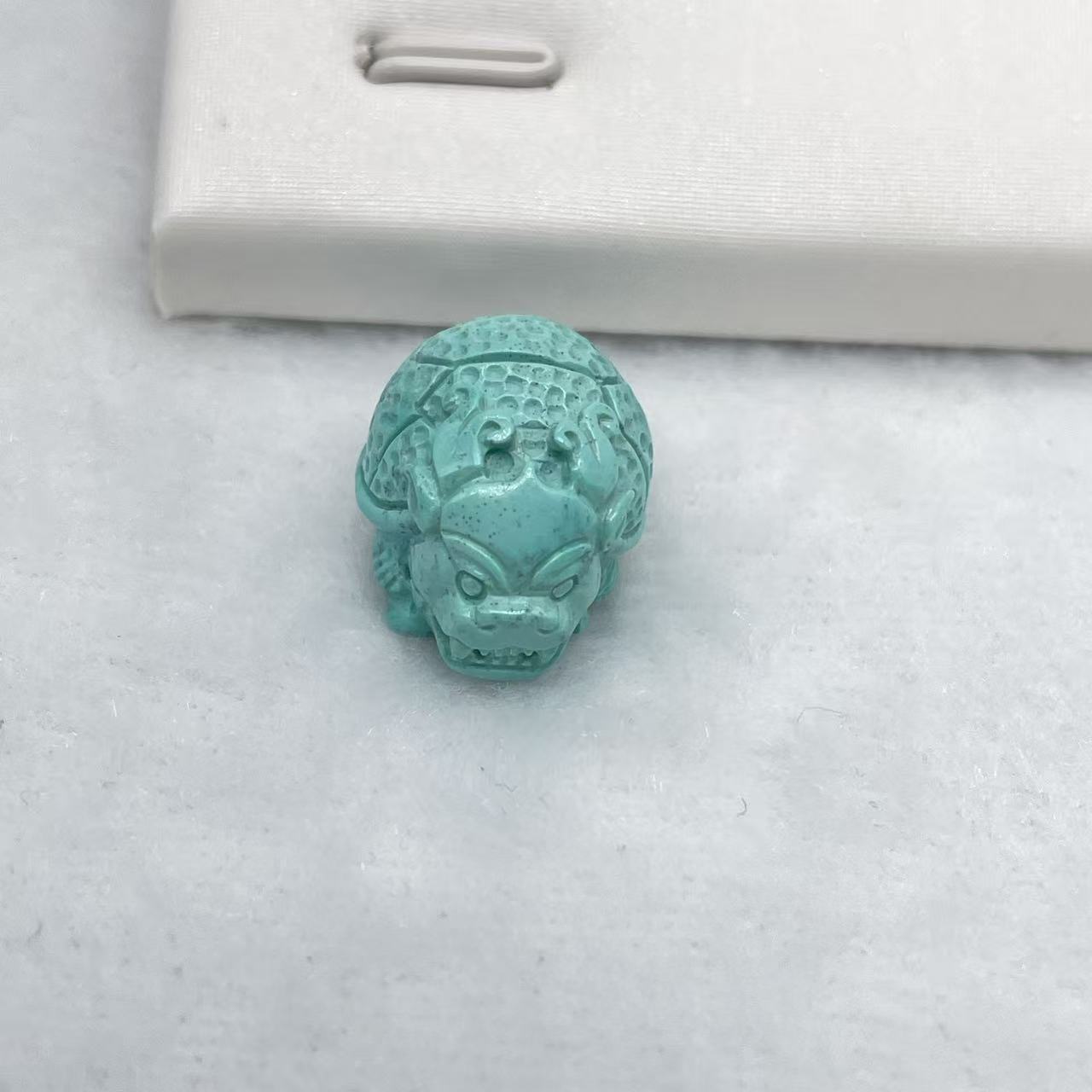 高瓷瑞兽貔貅蓝绿立体圆雕