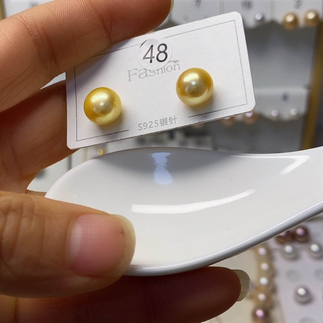 银S925镶嵌耳饰淡水珍珠